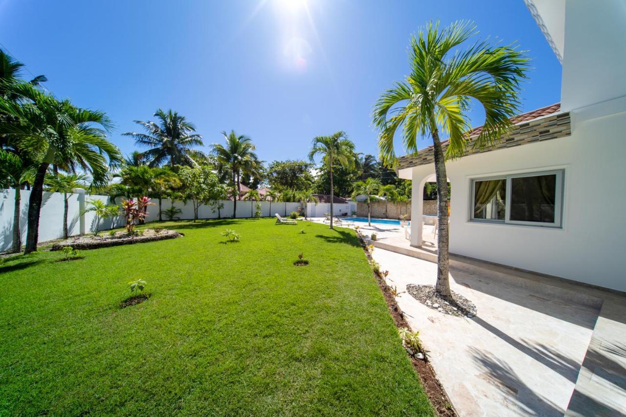 Casa Blanca - White House Apartment Cabarete Exterior photo