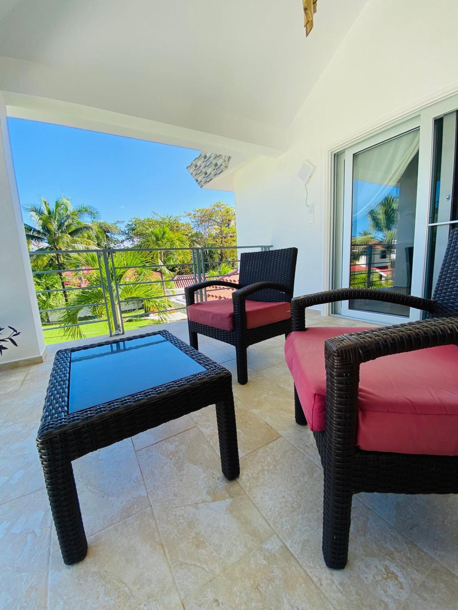 Casa Blanca - White House Apartment Cabarete Exterior photo
